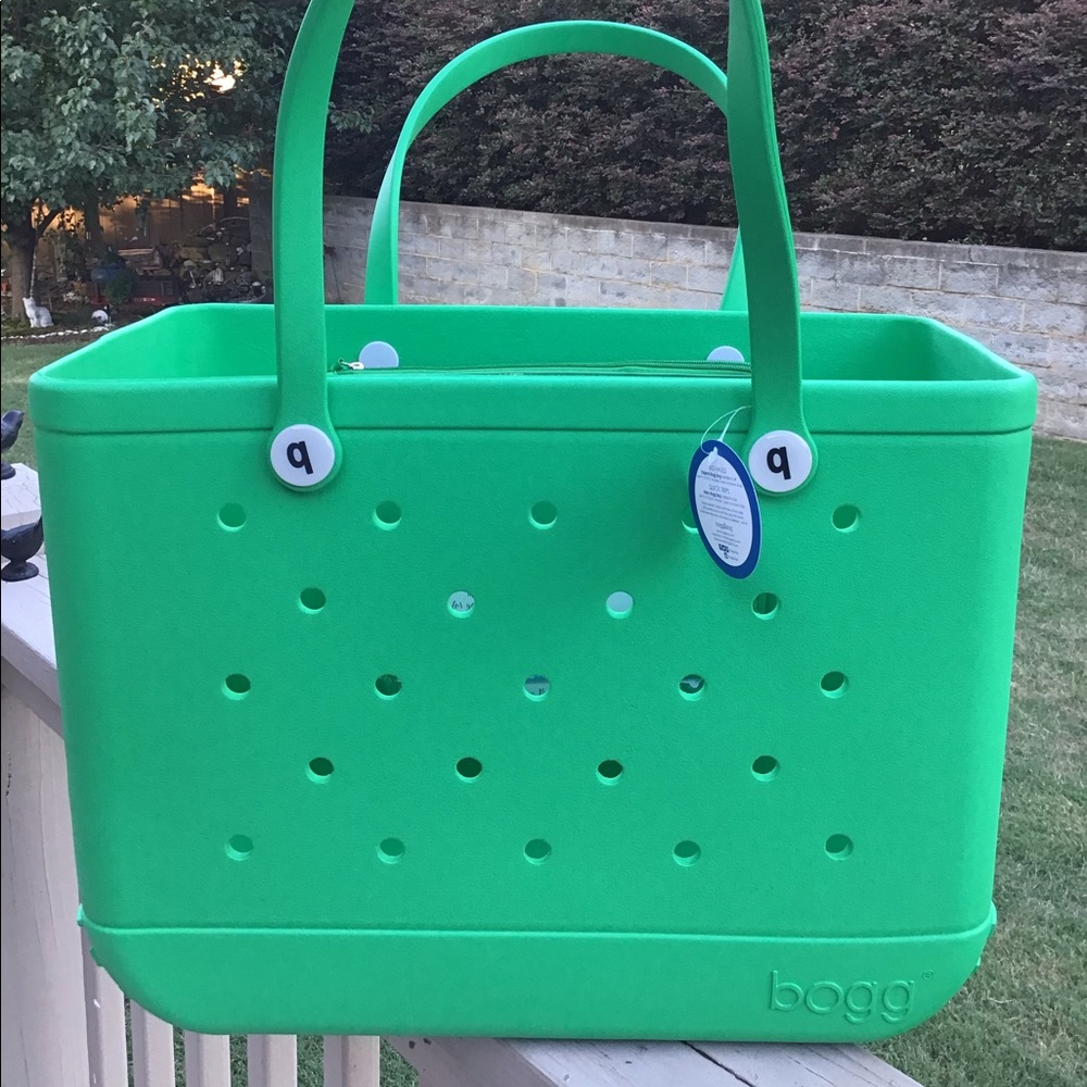 GREEN With Envy LARGE Bogg Bag NWT